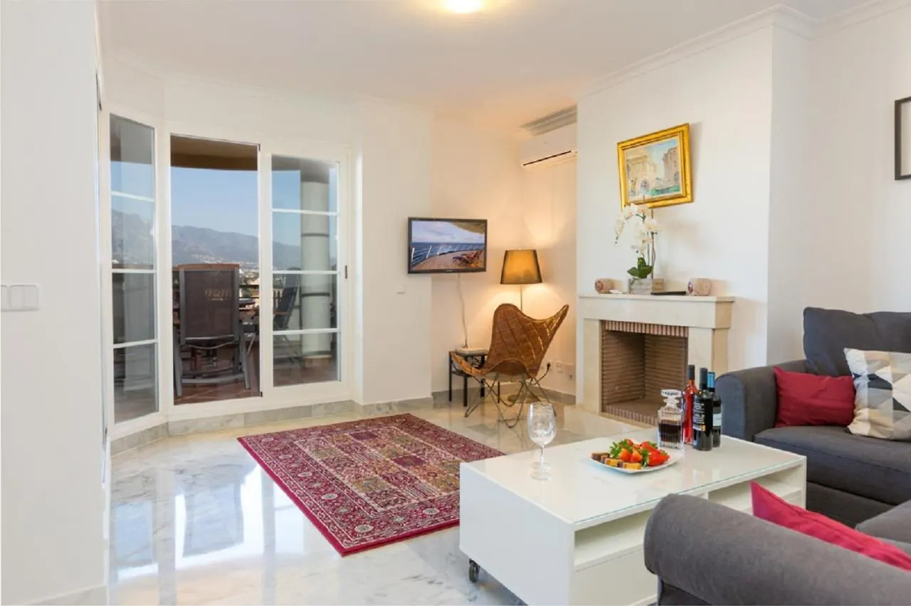 Puerto Banus Senorio De Aloha 3 Bed Apartment With Seaviews Marbella Spain