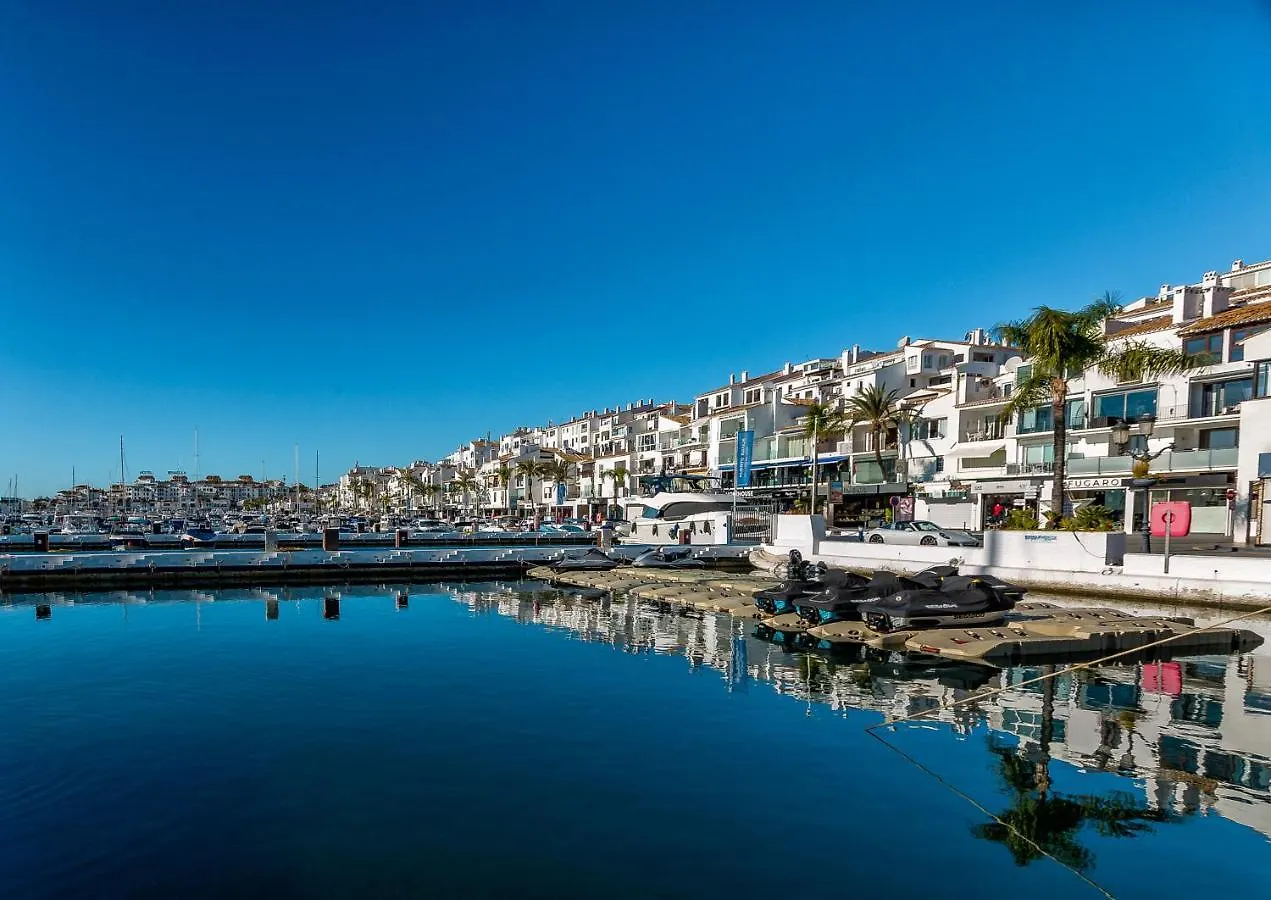 Puerto Banus Senorio De Aloha 3 Bed Apartment With Seaviews location
