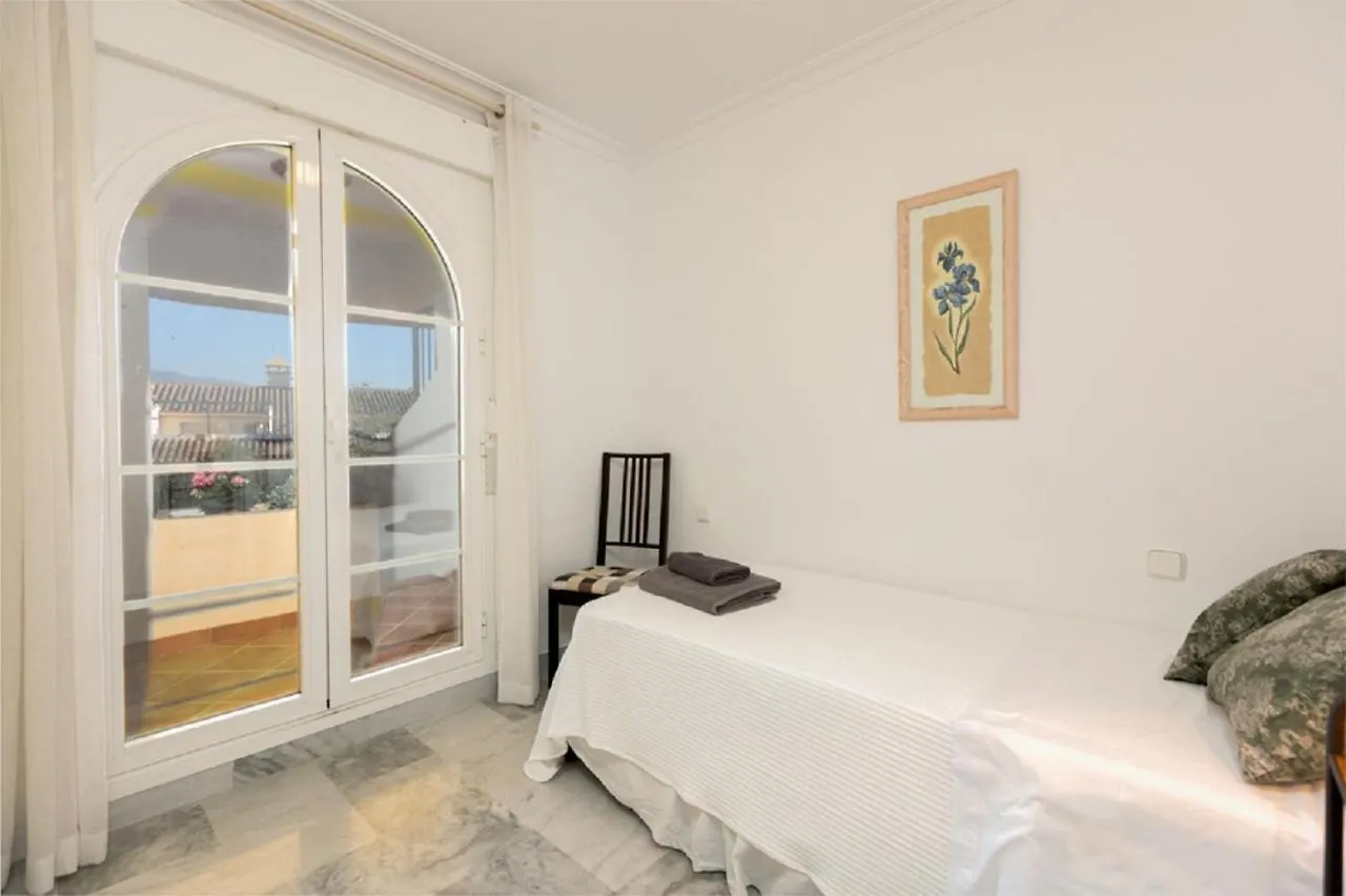 Puerto Banus Senorio De Aloha 3 Bed Apartment With Seaviews Marbella